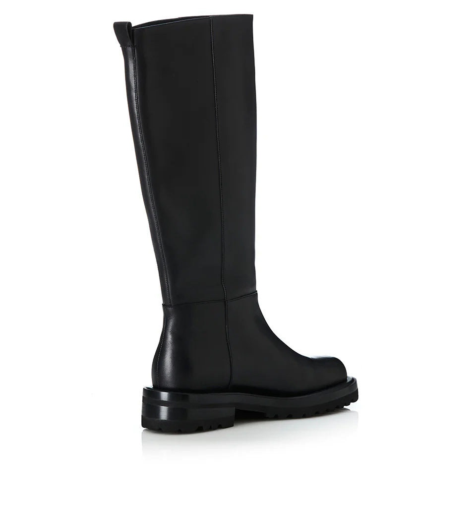 Silvie - Black Leather