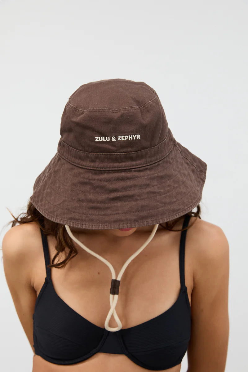 ZZ LOGO BUCKET HAT - COCOA