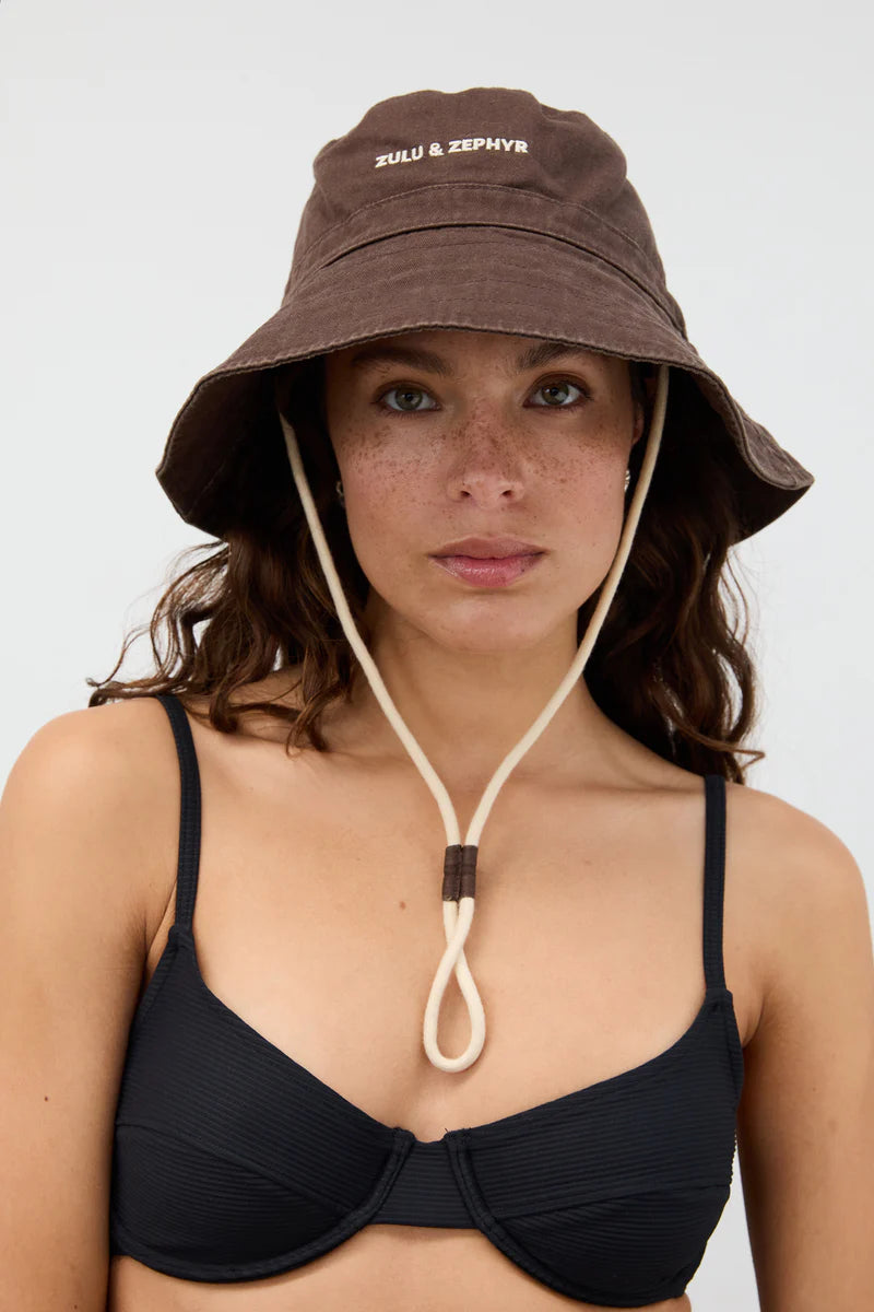 ZZ LOGO BUCKET HAT - COCOA