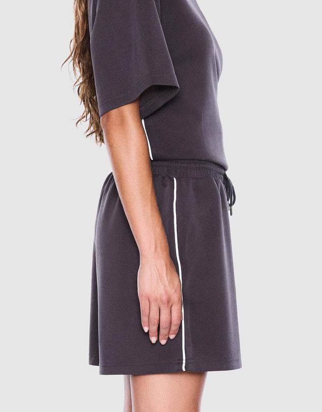 Ena Pelly Sana Relaxed Shorts | Charcoal | Studio Row