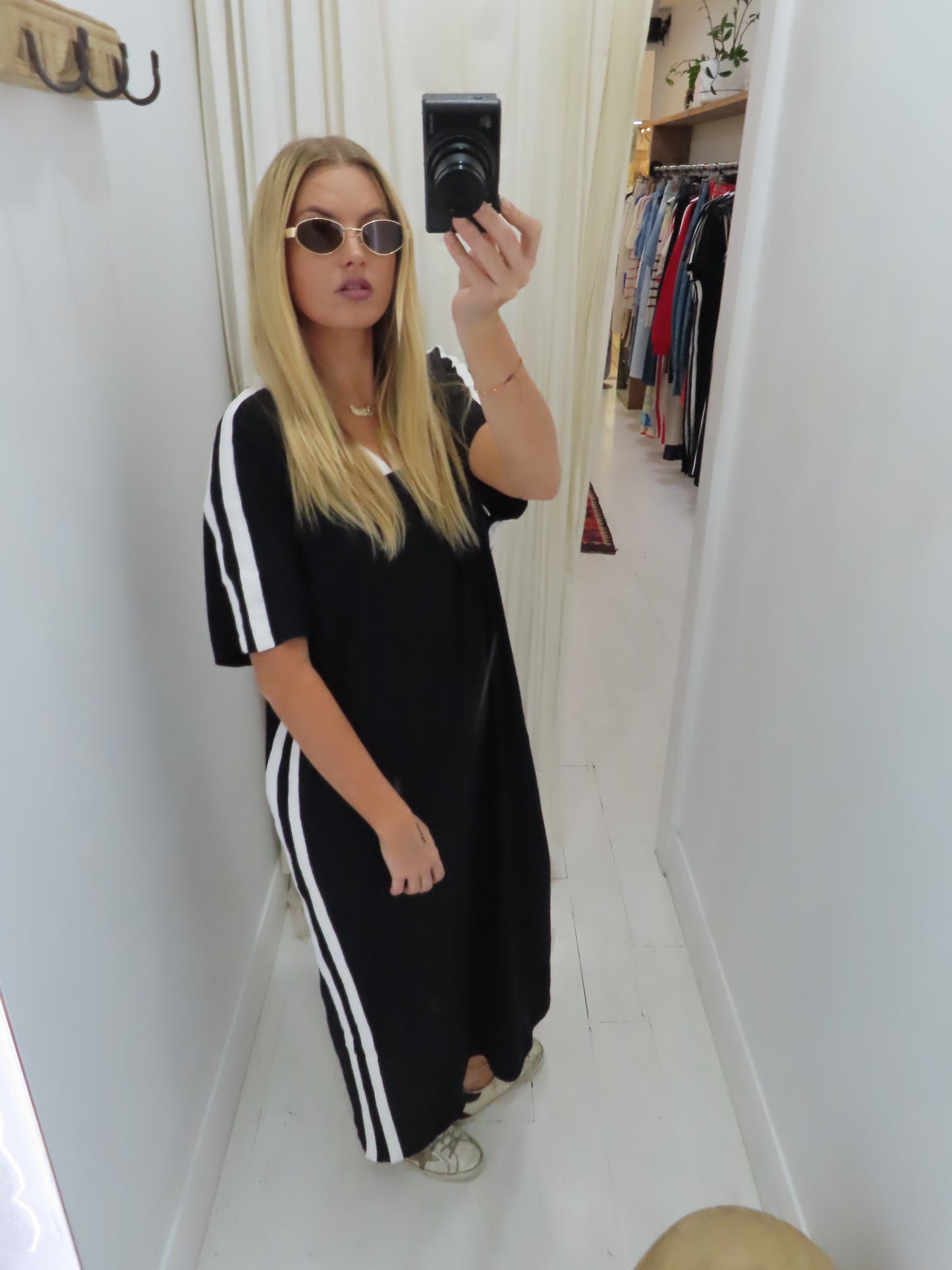 STUDIO T-SHIRT STRIPE EVERYDAY DRESS - BLACK
