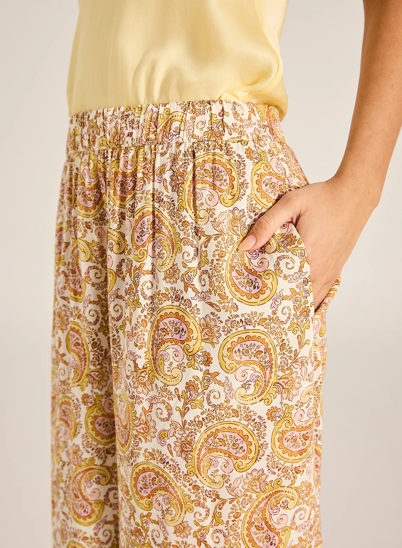 Tigerlily Calista Alanya Pant | Wide-Leg Viscose