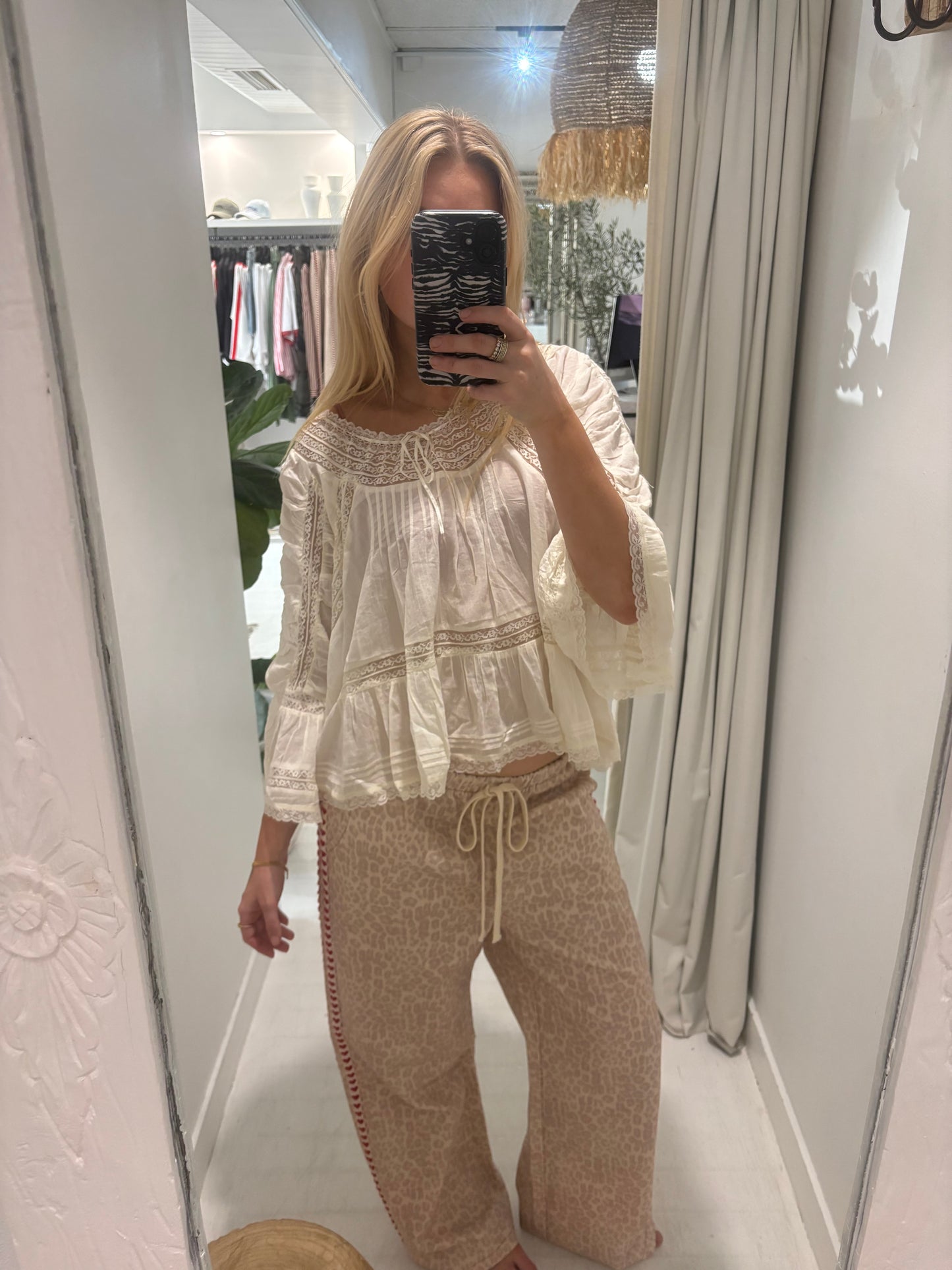 By Frankie Cream Leopard Heart Stripe Pant | Wide Leg