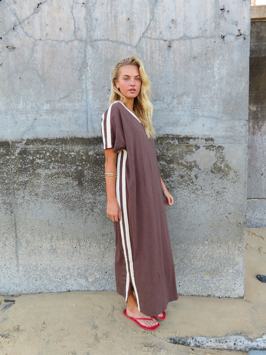 STUDIO T-SHIRT STRIPE EVERYDAY DRESS - CHOCOLATE