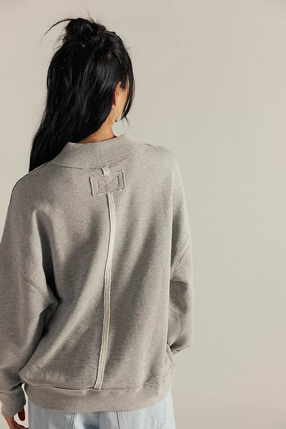 Palm Springs Pullover - Heather Grey