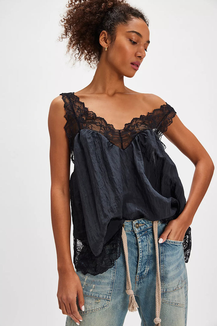 Lacey Essential Tunic Top - Black