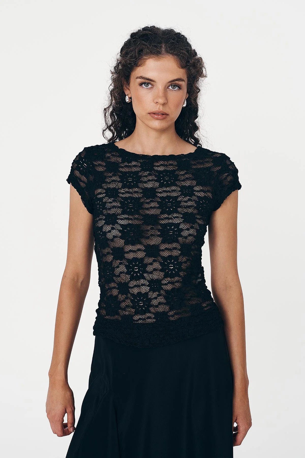 GALO SUNFLOWER LACE TEE - NOIR