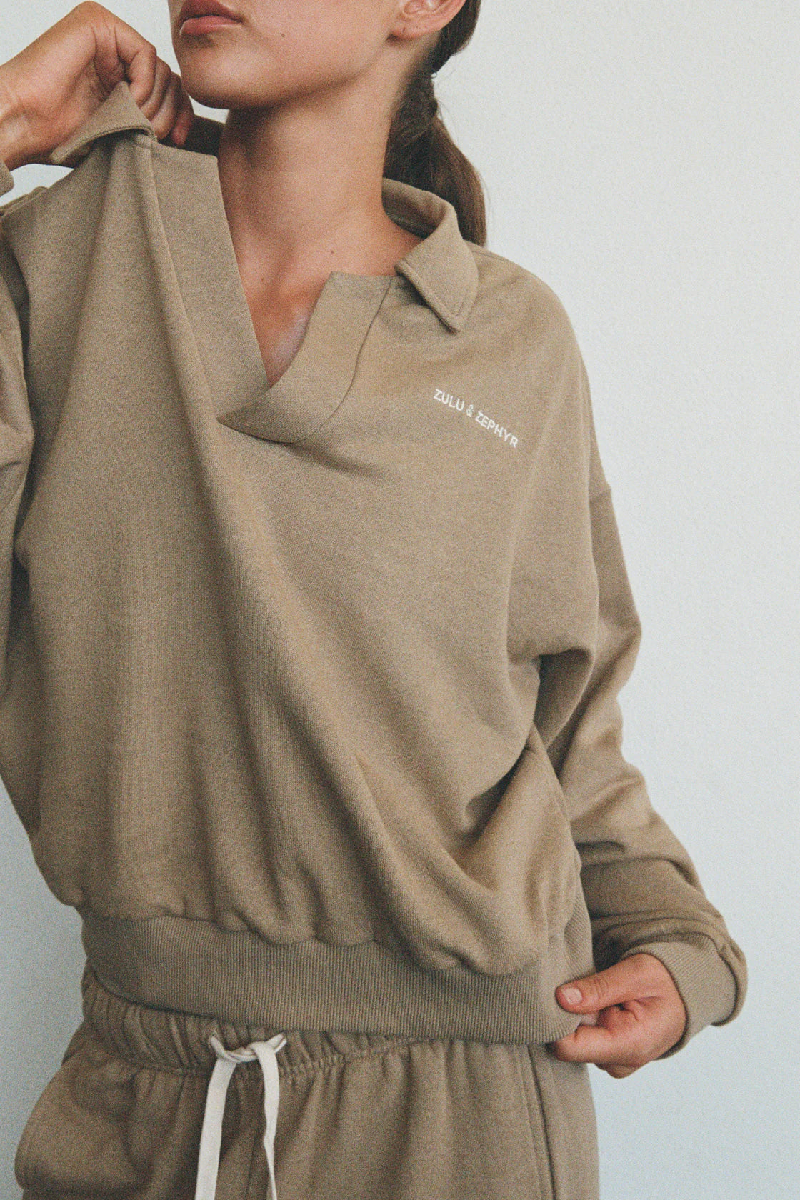 Collared Sport Sweatshirt-Olive